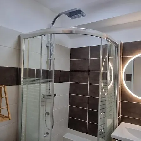 Apartment Centre 4 Personnes *