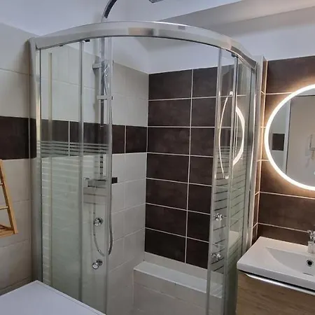 Apartment Centre 4 Personnes *