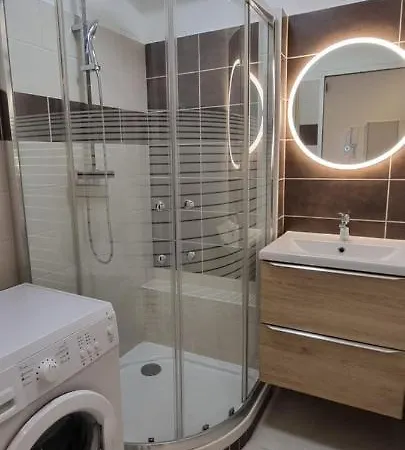 Centre 4 Personnes Apartment *